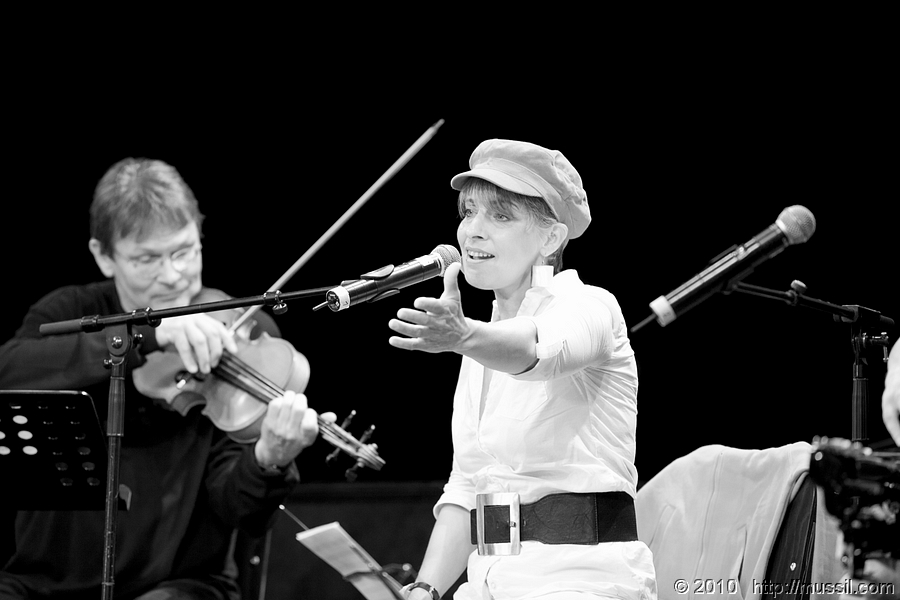 202_SCHRAMMELKLANG_COPYRIGHT2010_www.mussil.com_BW.jpg