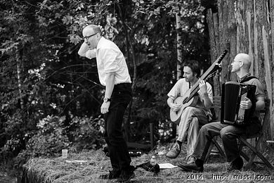 SCHRAMMELKLANG c2014 www.mussil.com 1169_BW.jpg