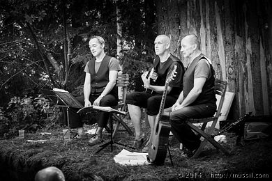 SCHRAMMELKLANG c2014 www.mussil.com 1200_BW.jpg