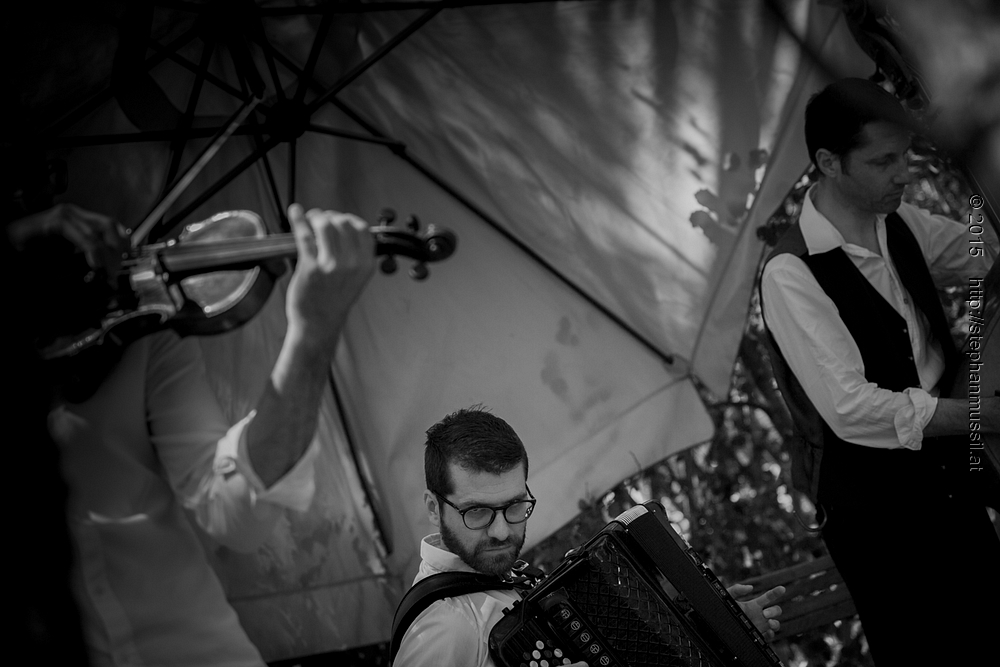 SCHRAMMELKLANG @ LITSCHAU 20150711 c2015 www.stephanmussil.at NR 212 L.jpg