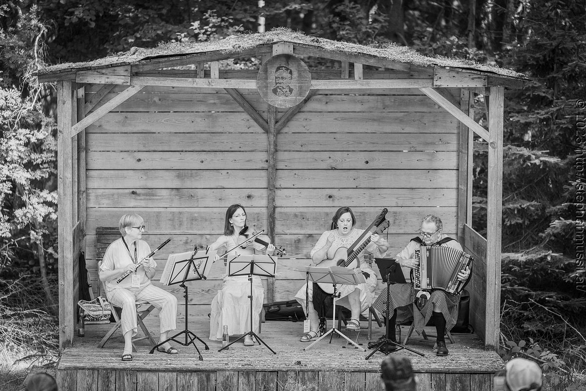 20230708 SCHRAMMELKLANG WE1 @ LITSCHAU (c) 2023 www.mussil.eu 088 2.2K BW.jpg