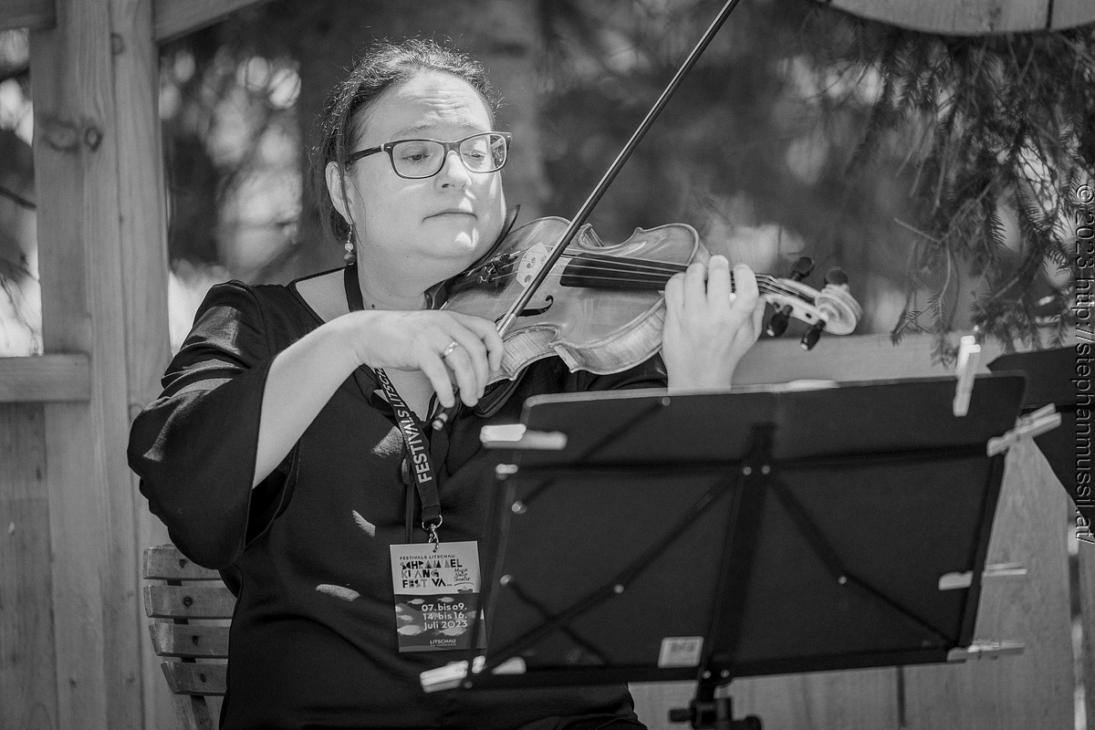20230709 SCHRAMMELKLANG @ LITSCHAU (c) 2023 www.mussil.eu 037 2.2K BW.jpg