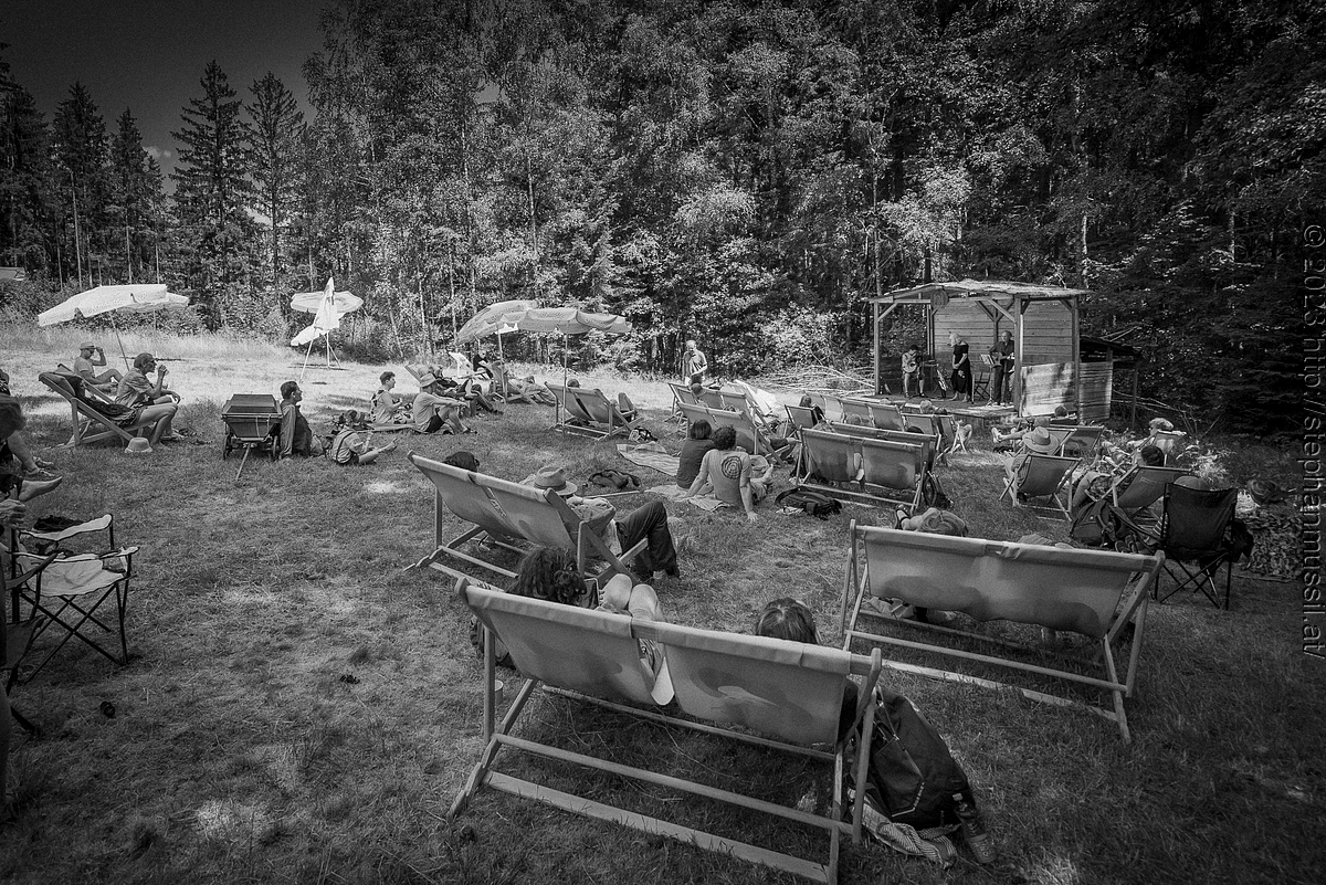 20230709 SCHRAMMELKLANG @ LITSCHAU (c) 2023 www.mussil.eu 052 2.2K BW.jpg