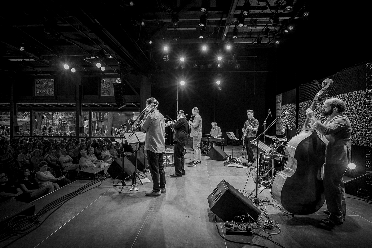 20230709 SCHRAMMELKLANG @ LITSCHAU (c) 2023 www.mussil.eu 170 2.2K BW.jpg