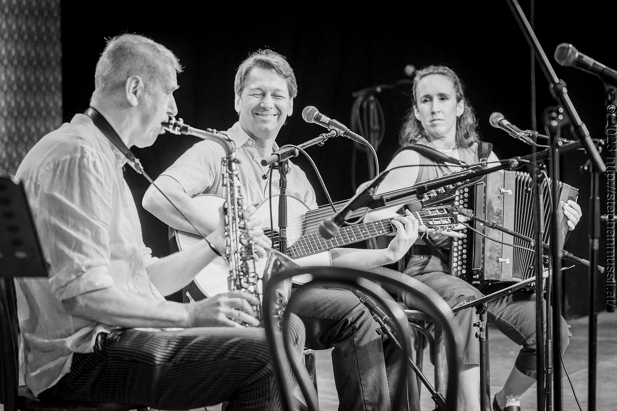 20230716 SCHRAMMELKLANG WE2 @ LITSCHAU c2023 www.mussil.eu 022 2.2K BW.JPG