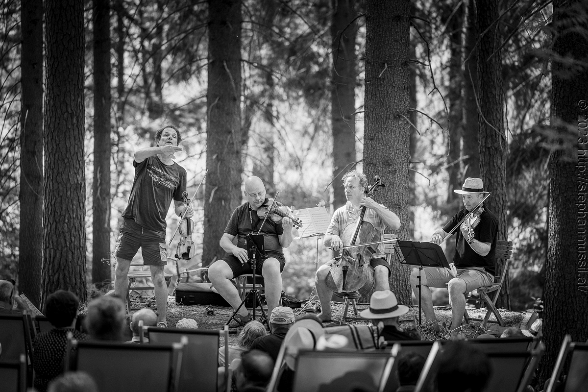 20230716 SCHRAMMELKLANG WE2 @ LITSCHAU c2023 www.mussil.eu 086 2.2K BW.JPG
