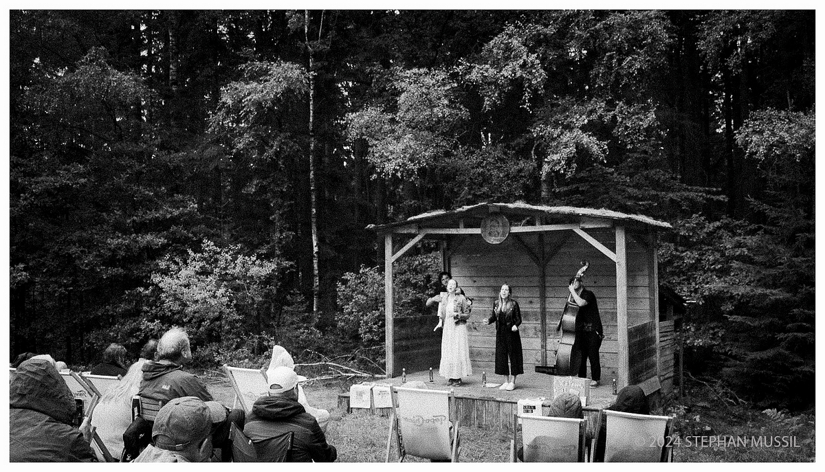 20240707 GUIDE FRAMES @ SKF WE1 (c) 2024 www.mussil.eu 190 BW.jpg