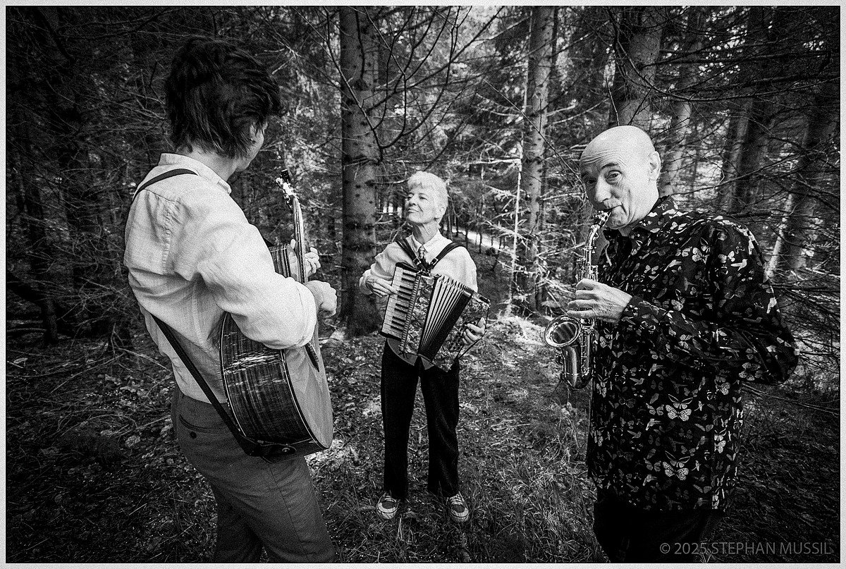 20250712 Schrammelpfad  @ www.schrammelklang.at (c) 2025 www.mussil.eu 206 2 BW.jpg